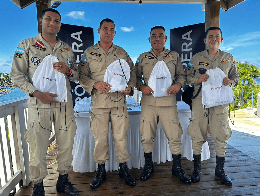 Próspera Honors the Heroes of the Roatán Fire Department – Station 24
